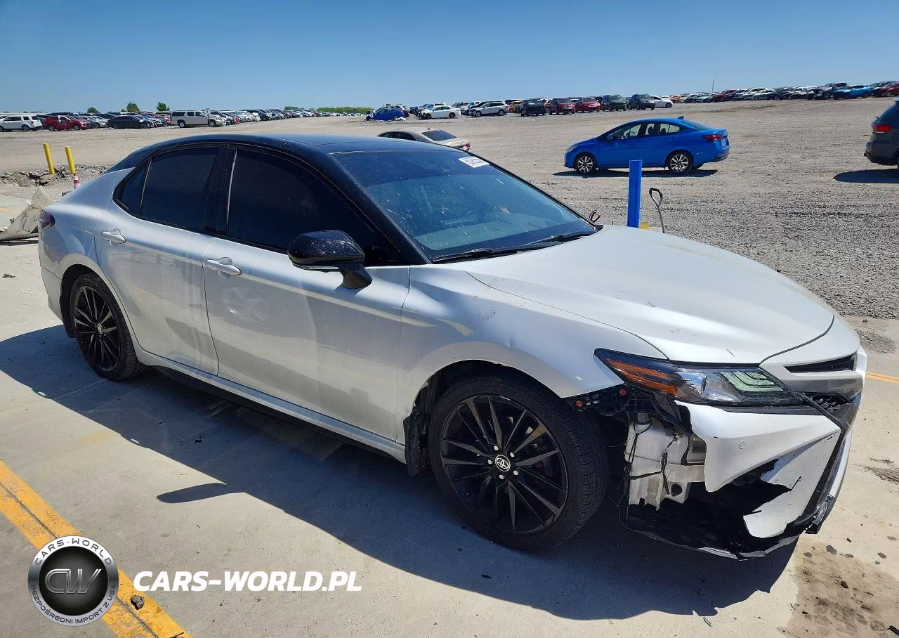 2022 Toyota Camry Xse VIN:4T1K61AK0NU010956 - 4
