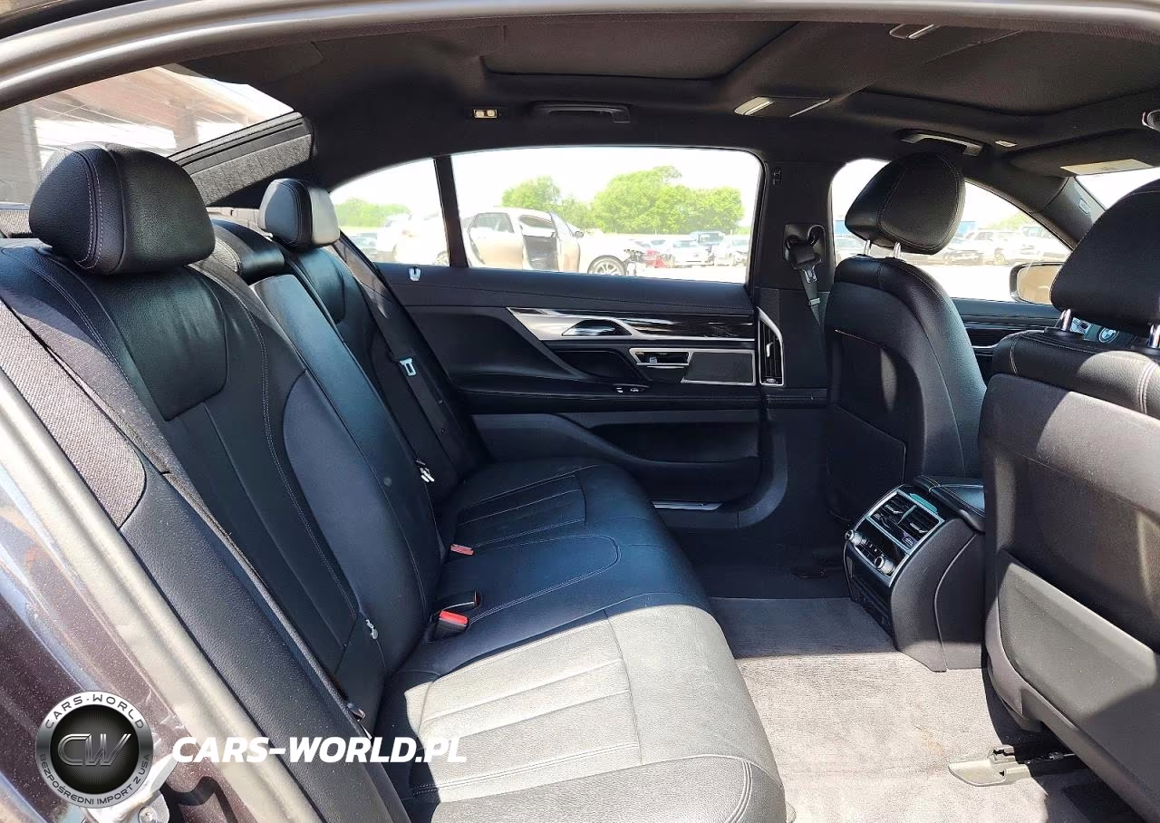 2017 BMW 740 I VIN:WBA7E2C50HG740036 - 10
