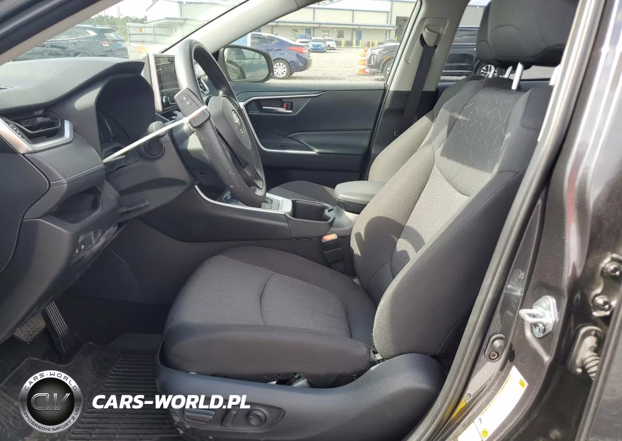 2025 Toyota Rav4 Hybrid Xle VIN:JTMRWRFV3SJ090366 - 7