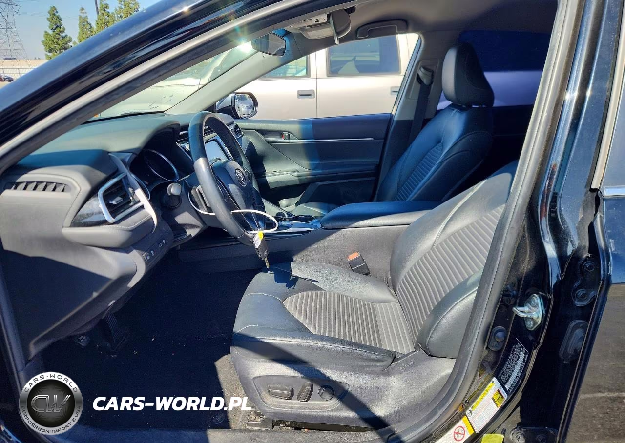 2018 Toyota Camry Se VIN:4T1B11HK5JU617014 - 7