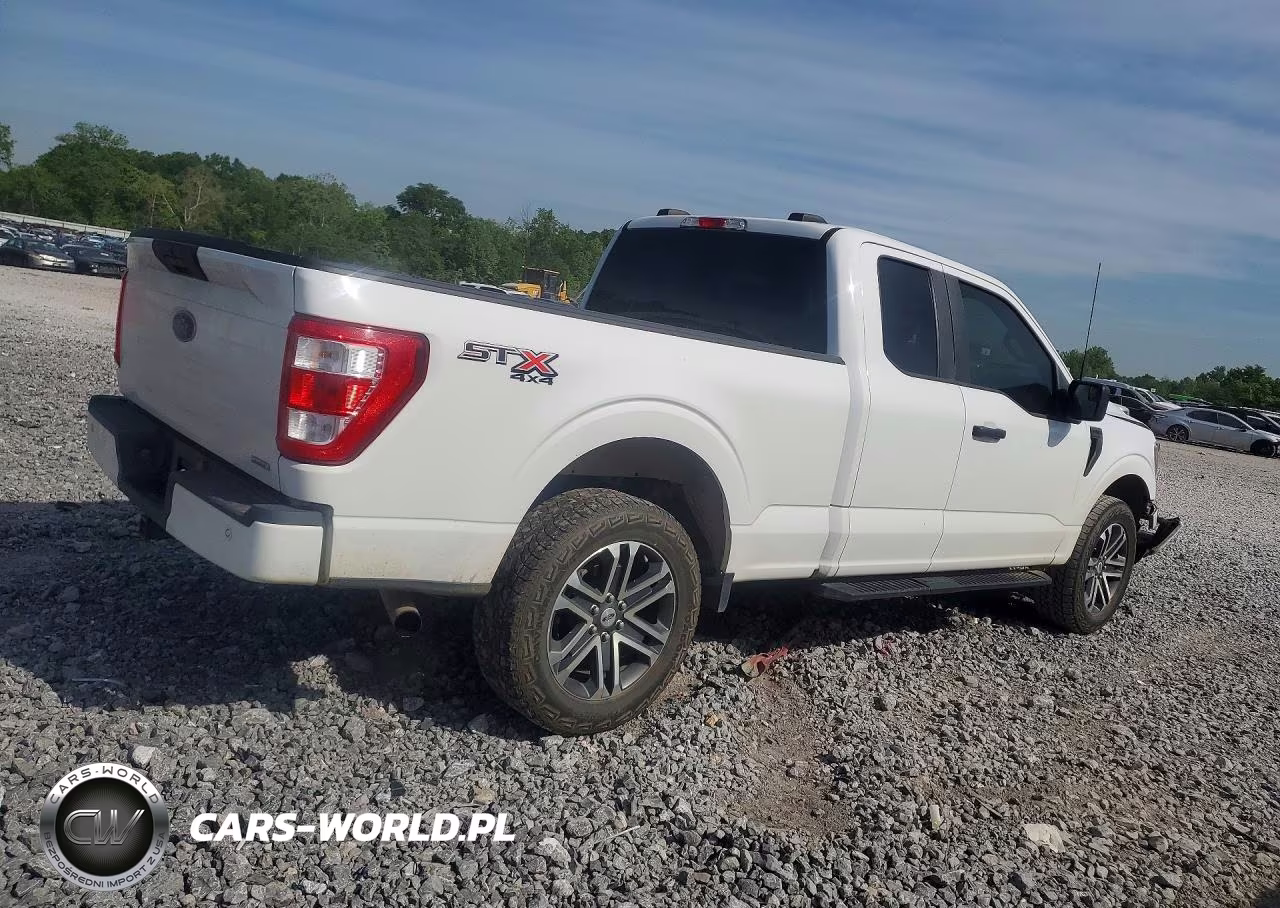 2023 Ford F150 Super Cab VIN:1FTEX1EP9PKD26715 - 3