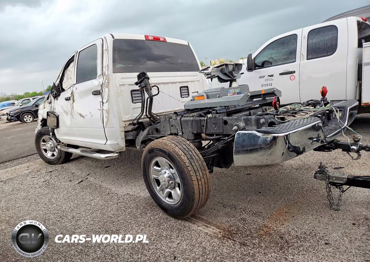 2018 Ram 3500 St VIN:3C63R3CL7JG239303 - 2