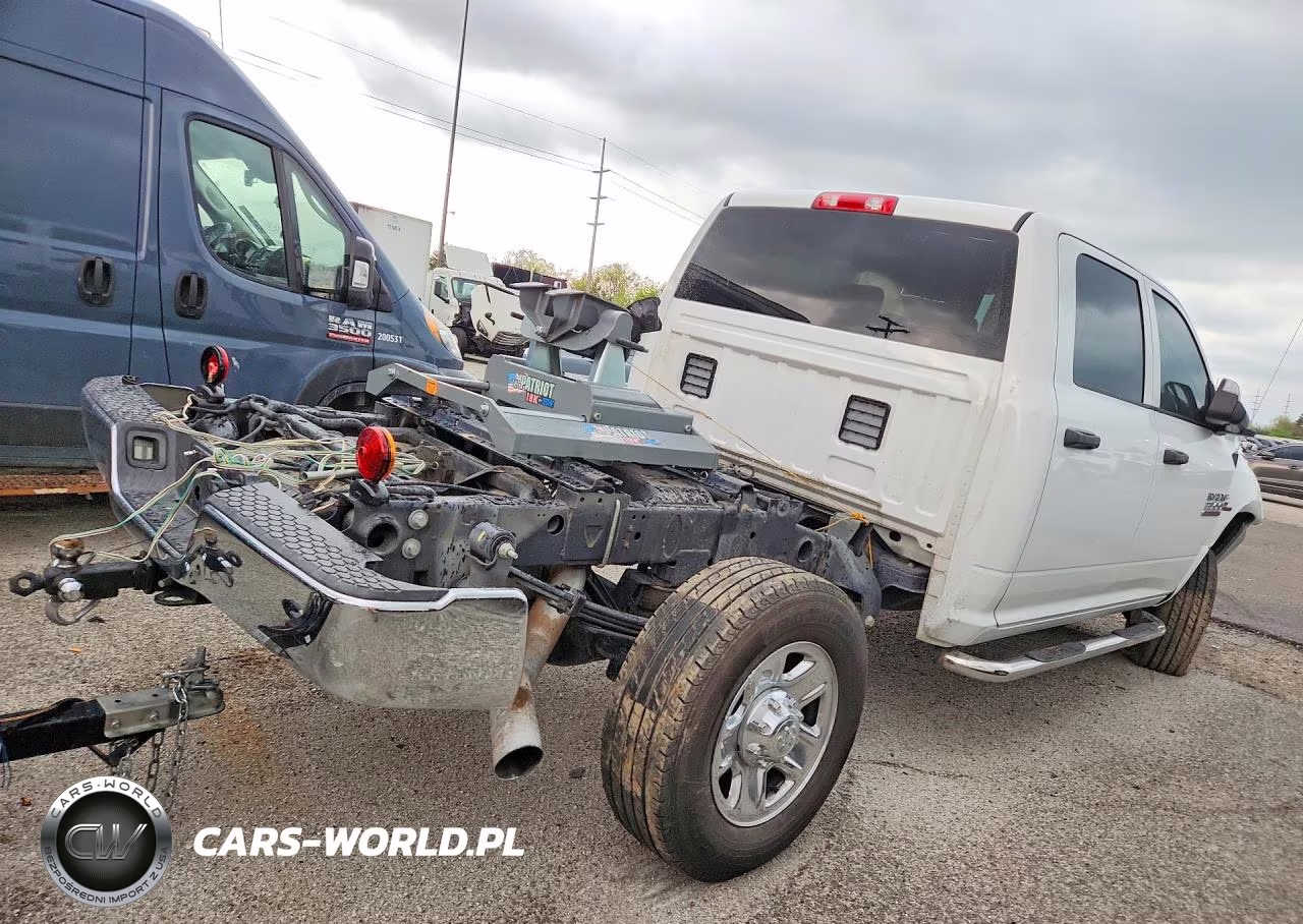 2018 Ram 3500 St VIN:3C63R3CL7JG239303 - 3