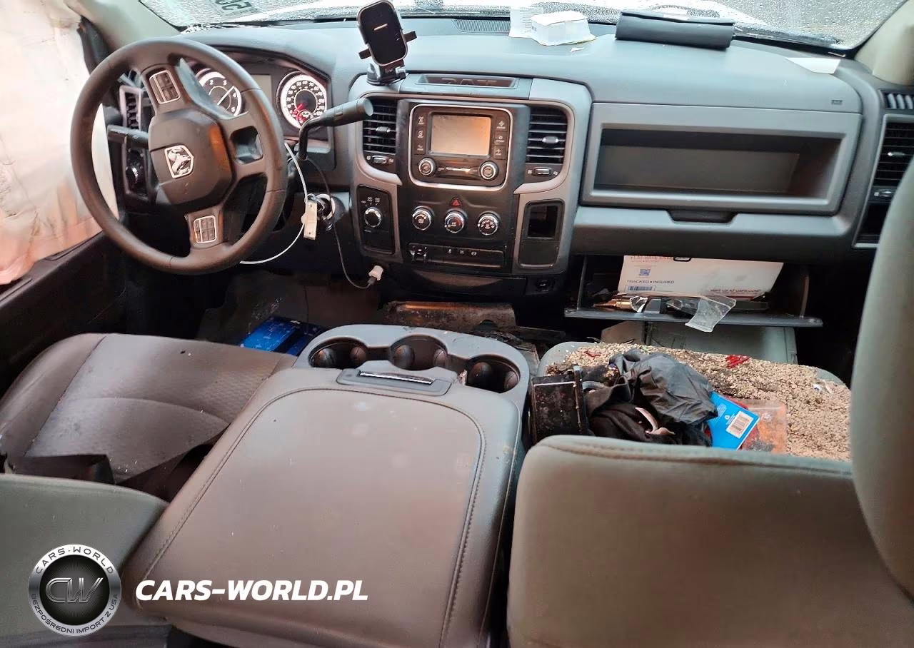 2018 Ram 3500 St VIN:3C63R3CL7JG239303 - 8