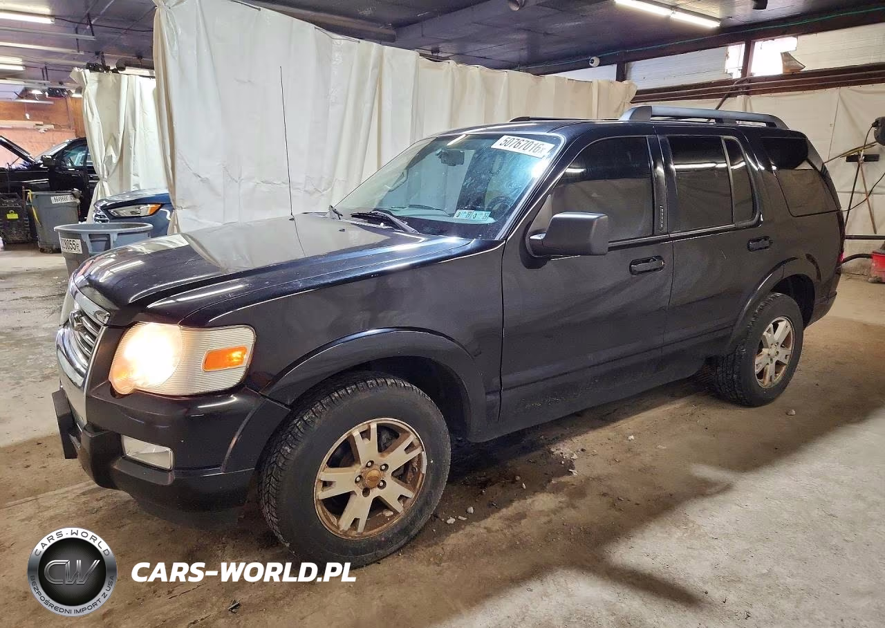 2009 Ford Explorer Xlt