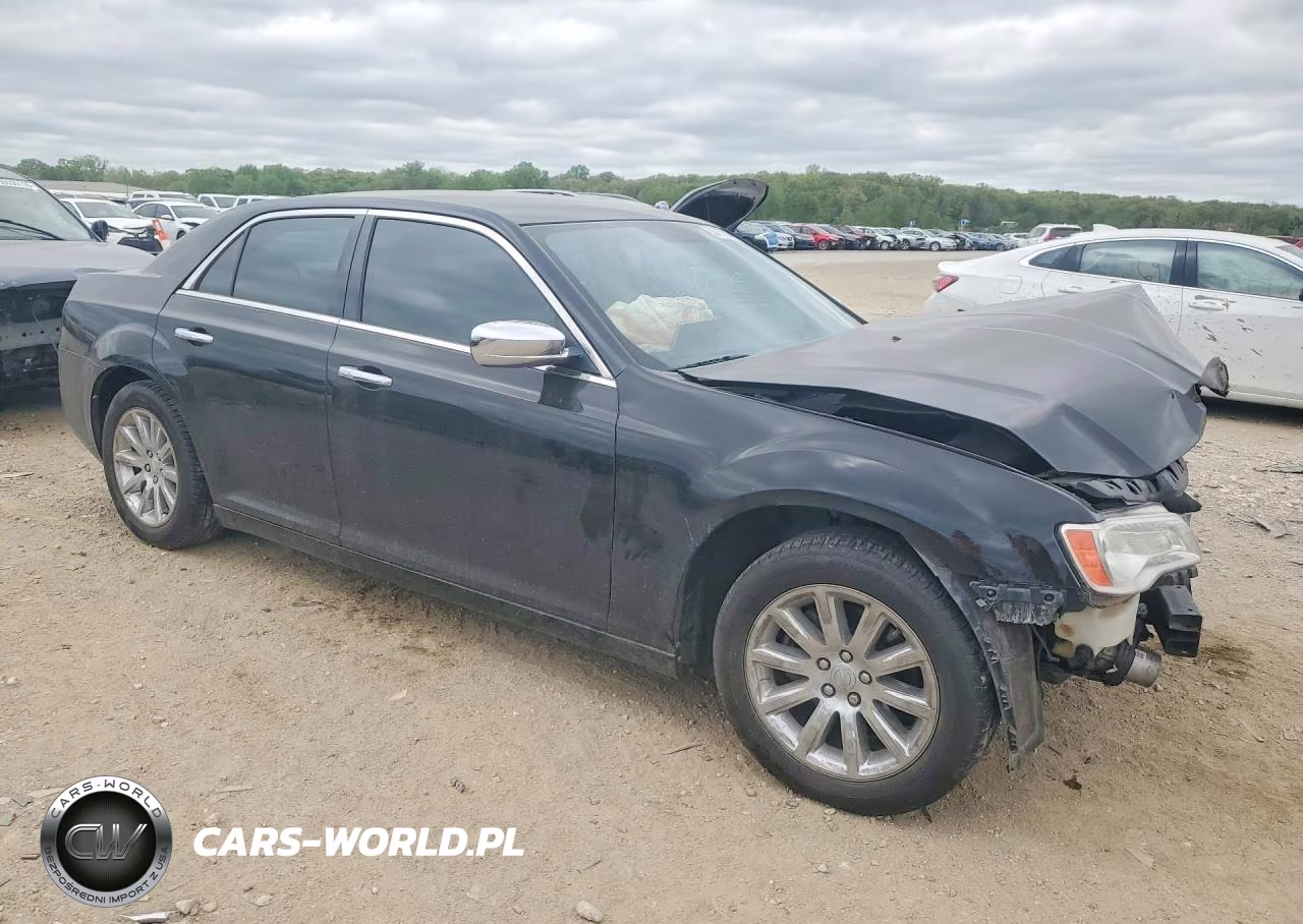 2012 Chrysler 300 Limited VIN:2C3CCACG0CH199509 - 4