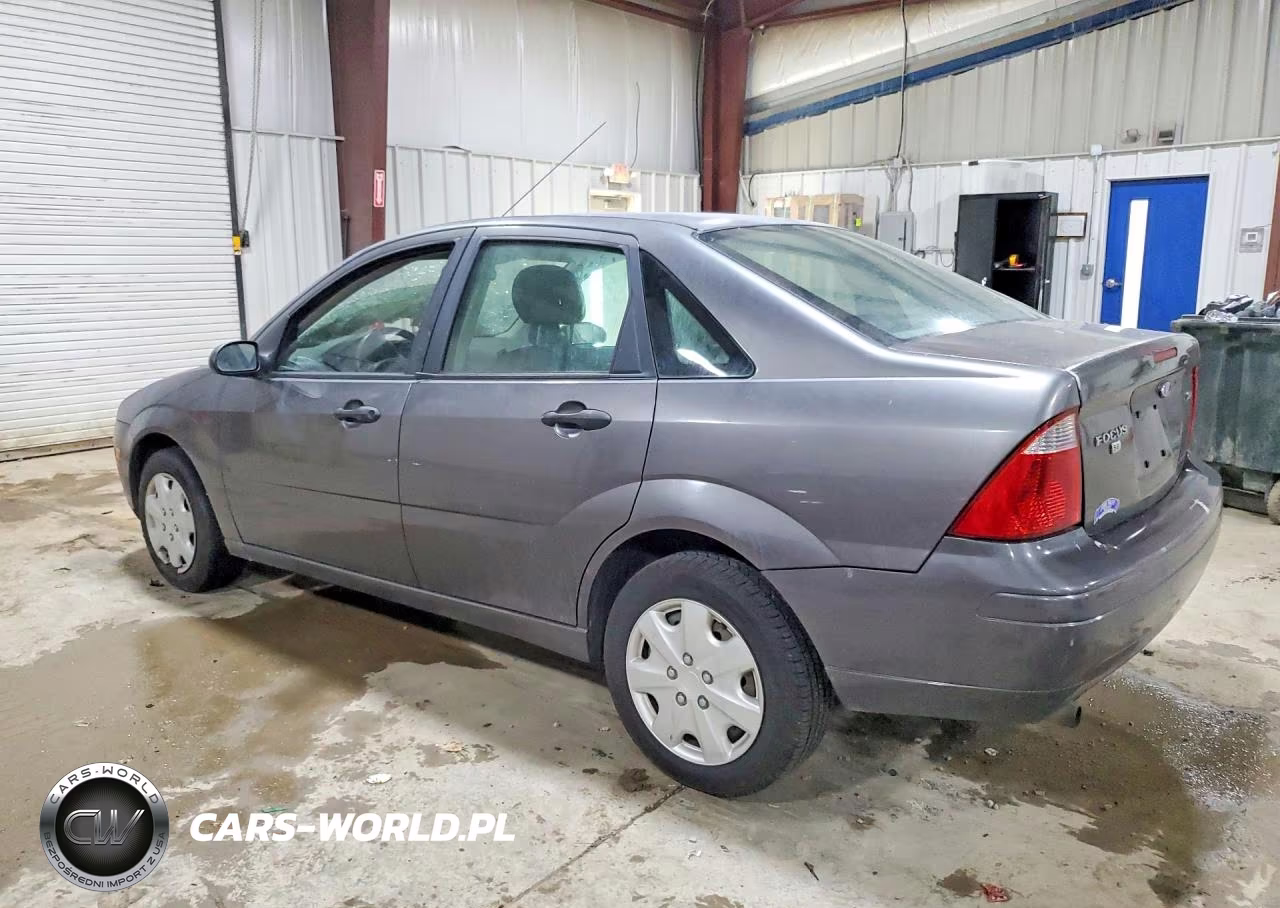 2005 Ford Focus Zx4 VIN:1FAHP34N65W110096 - 2