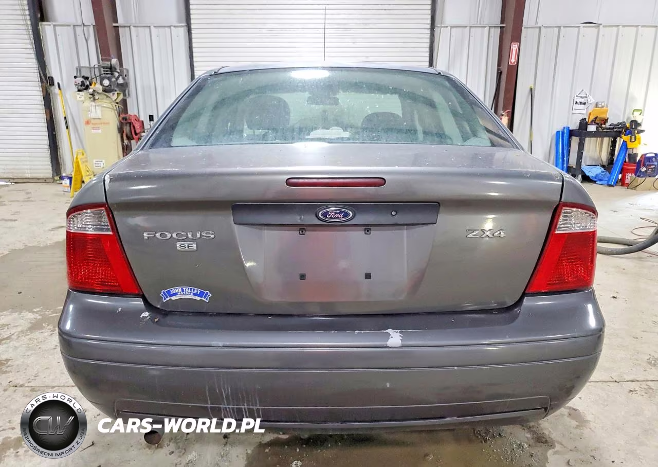 2005 Ford Focus Zx4 VIN:1FAHP34N65W110096 - 6