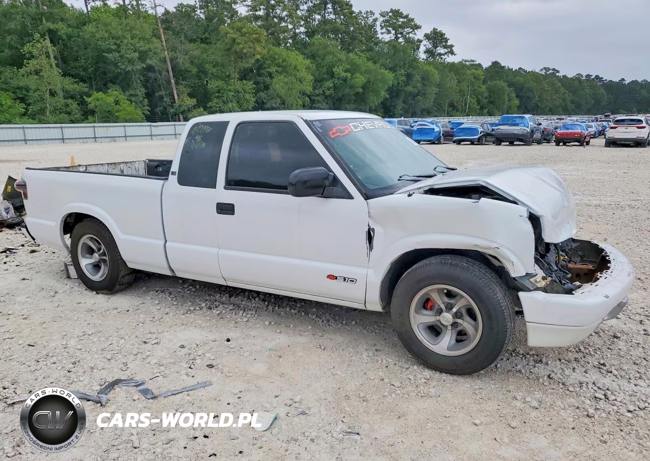 1999 Chevrolet S Truck S10 VIN:1GCCS19X8X8123361 - 4
