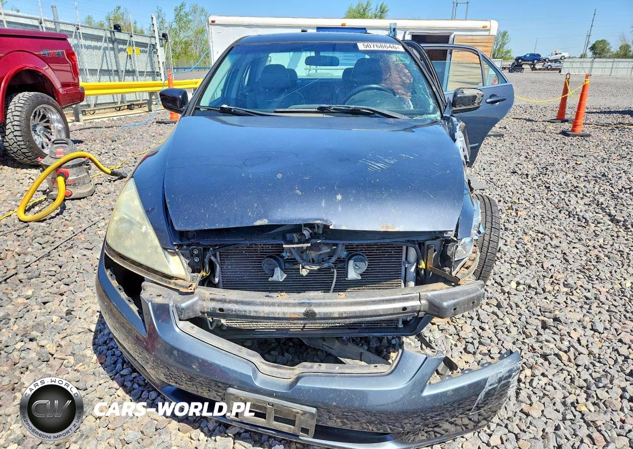 2004 Honda Accord Ex VIN:1HGCM56854A090646 - 5