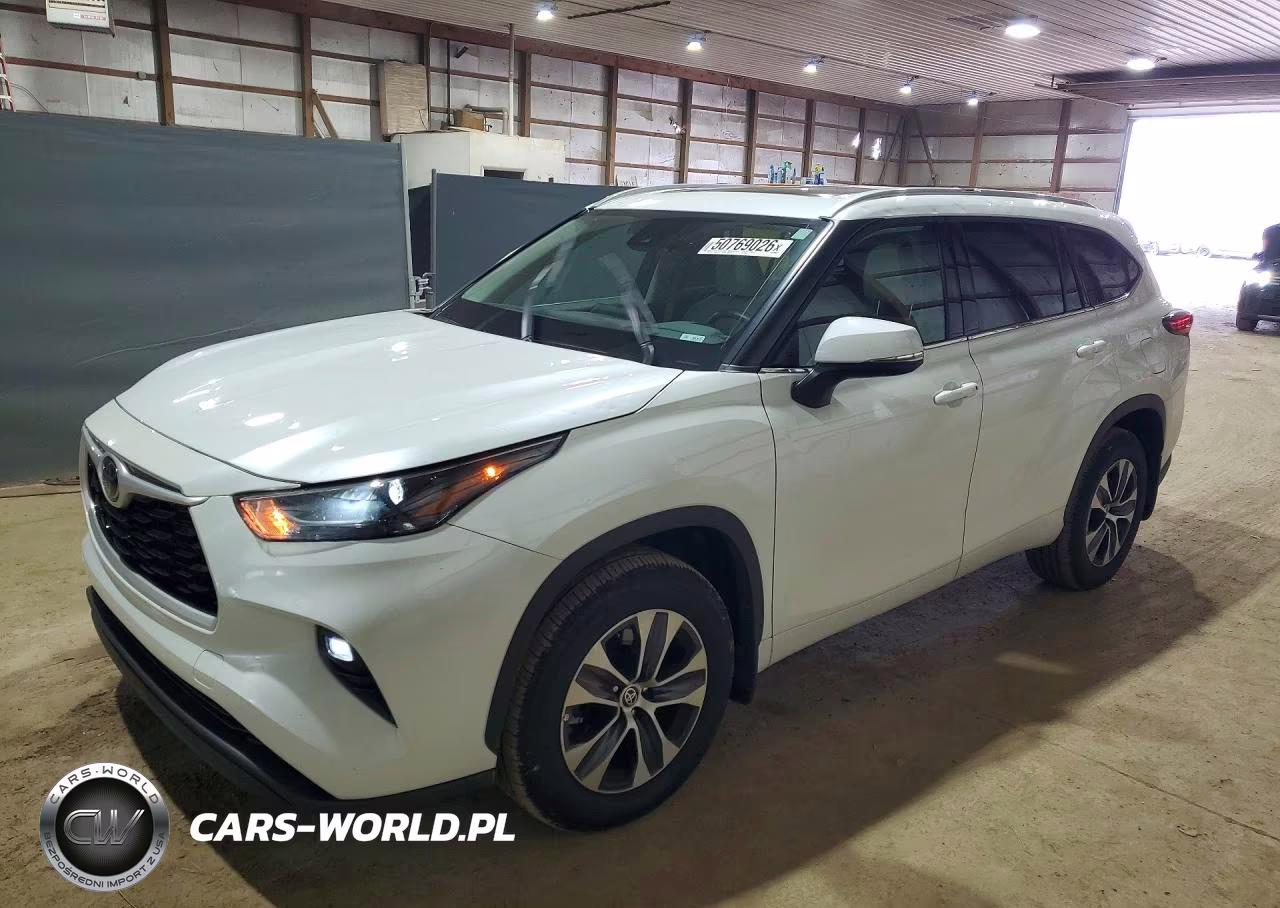 2022 Toyota Highlander Xle