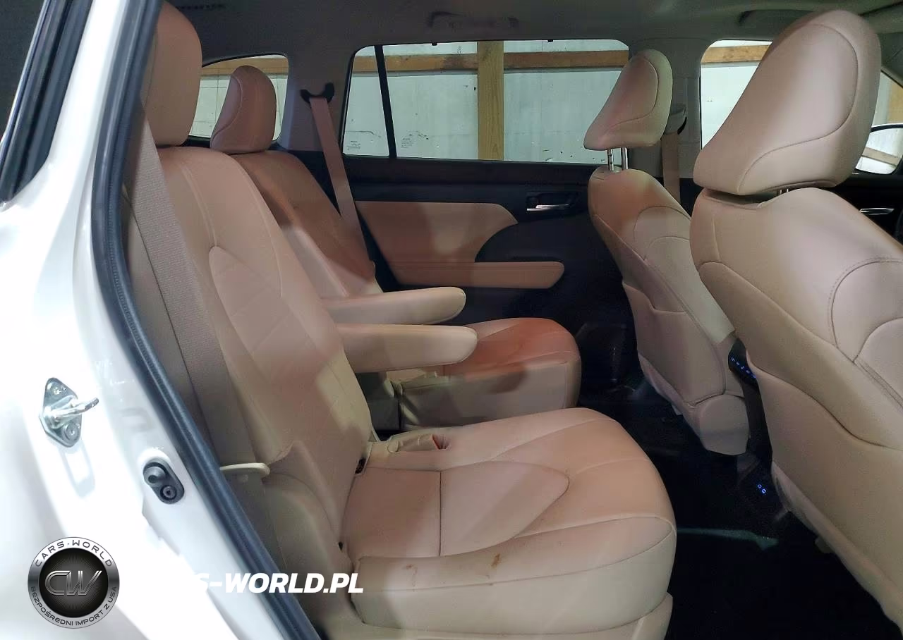 2022 Toyota Highlander Xle VIN:5TDGZRBHXNS591079 - 11
