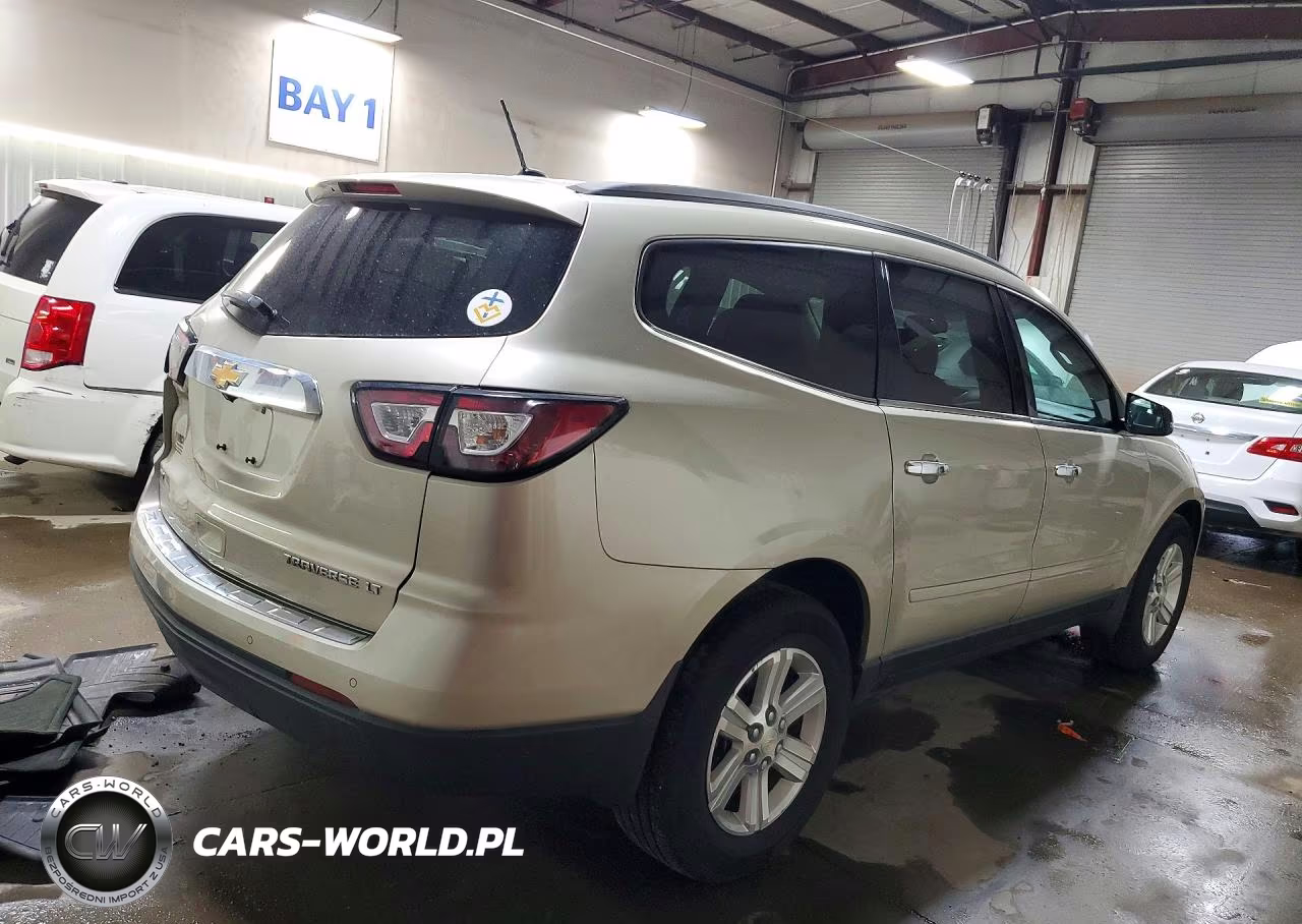 2013 Chevrolet Traverse Lt VIN:1GNKVJKD1DJ153073 - 3