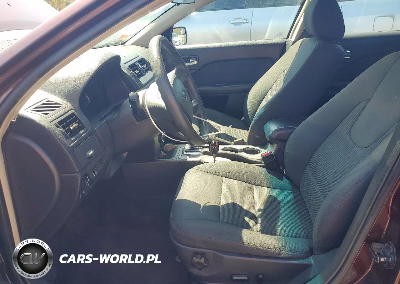2012 Ford Fusion Se VIN:3FAHP0HAXCR147609 - 7