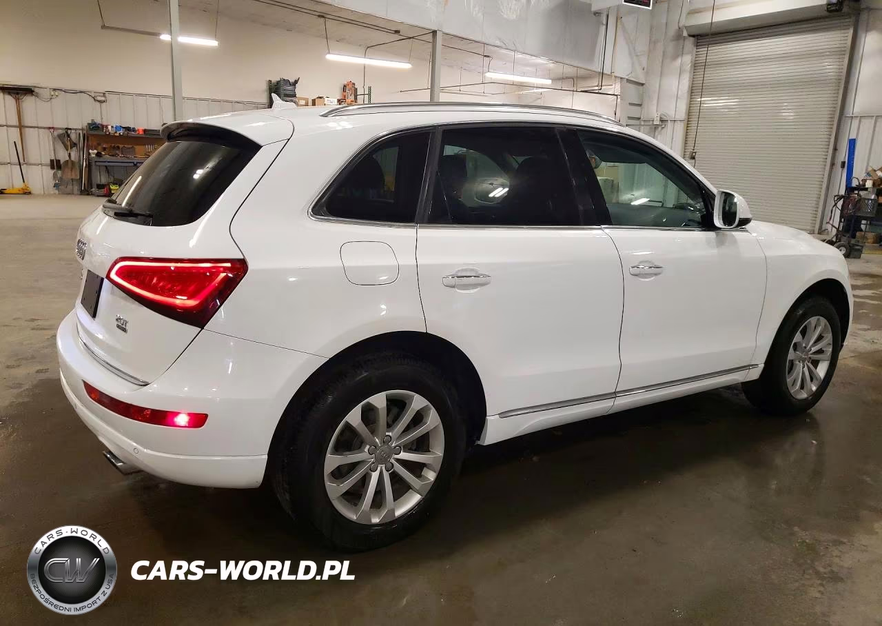 2016 Audi Q5 Premium Plus VIN:WA1L2AFP0GA032186 - 3