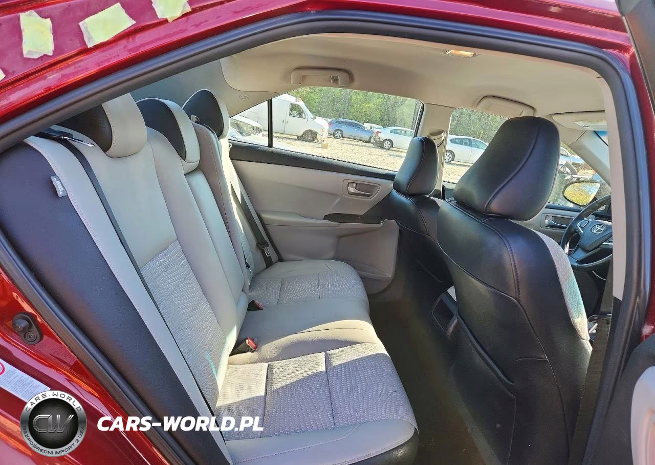 2015 Toyota Camry Se VIN:4T1BF1FK1FU968711 - 10