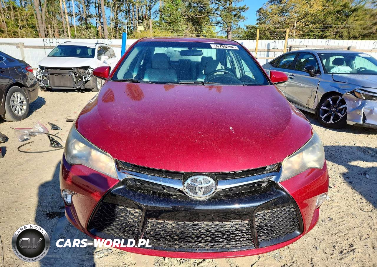 2015 Toyota Camry Se VIN:4T1BF1FK1FU968711 - 5