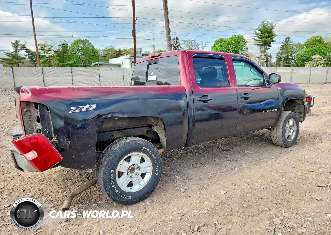 2007 Chevrolet Silverado K1500 Crew Cab VIN:2GCEK13C871621125 - 3