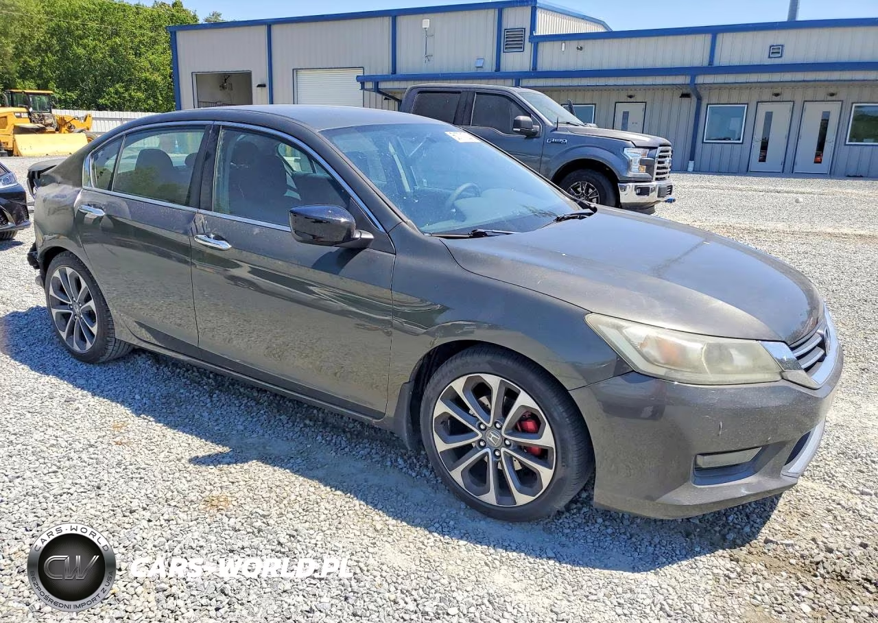 2014 Honda Accord Sport VIN:1HGCR2F52EA115221 - 4