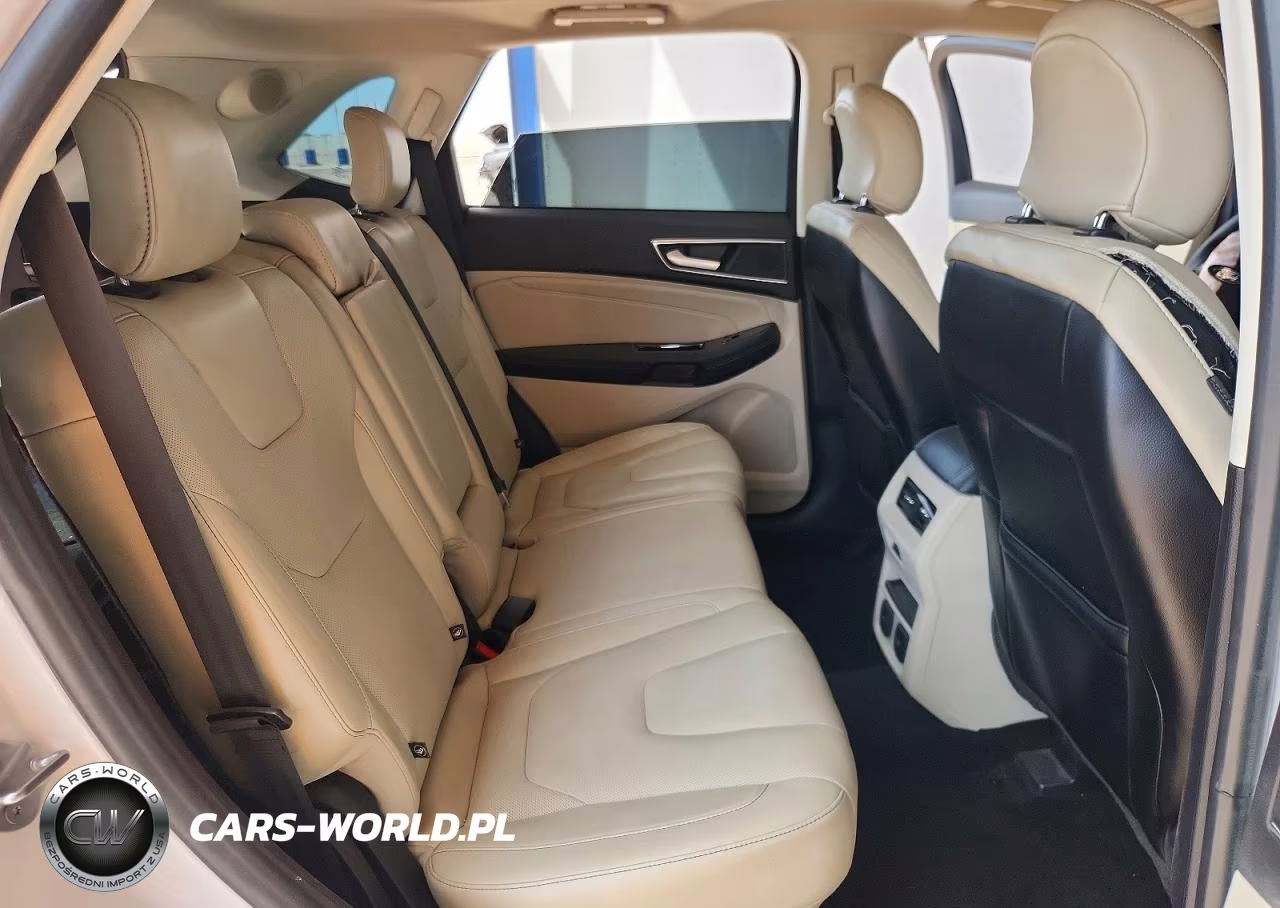 2018 Ford Edge Titanium VIN:2FMPK3K88JBC62910 - 11