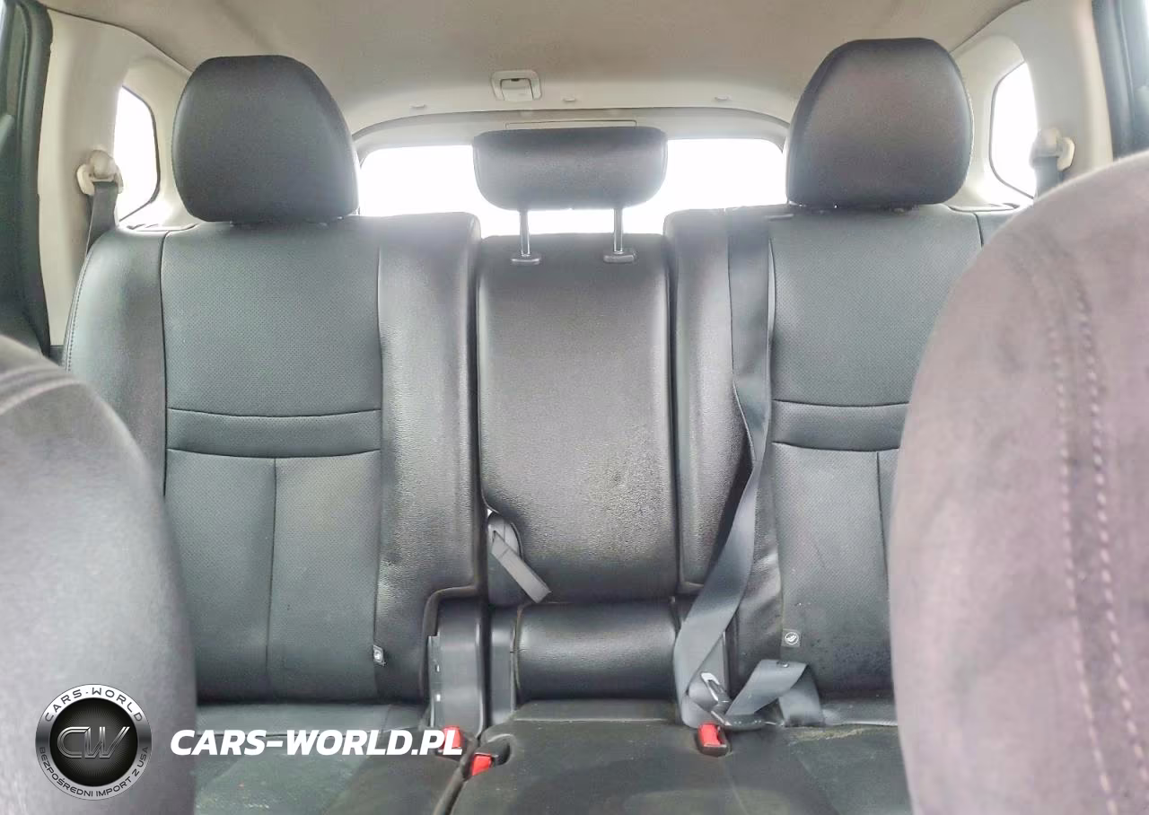 2016 Nissan Rogue S VIN:5N1AT2MV5GC779431 - 10