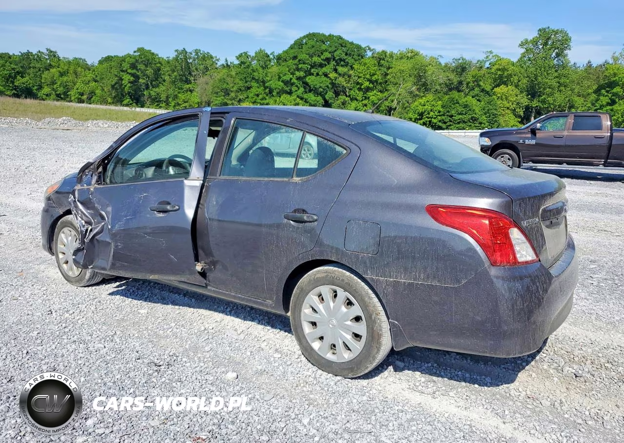 2015 Nissan Versa 1.6 S VIN:3N1CN7AP7FL933427 - 2