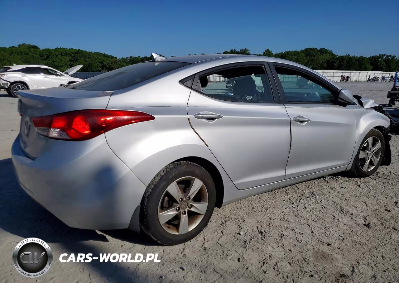2013 Hyundai Elantra Gls VIN:5NPDH4AE3DH288990 - 3
