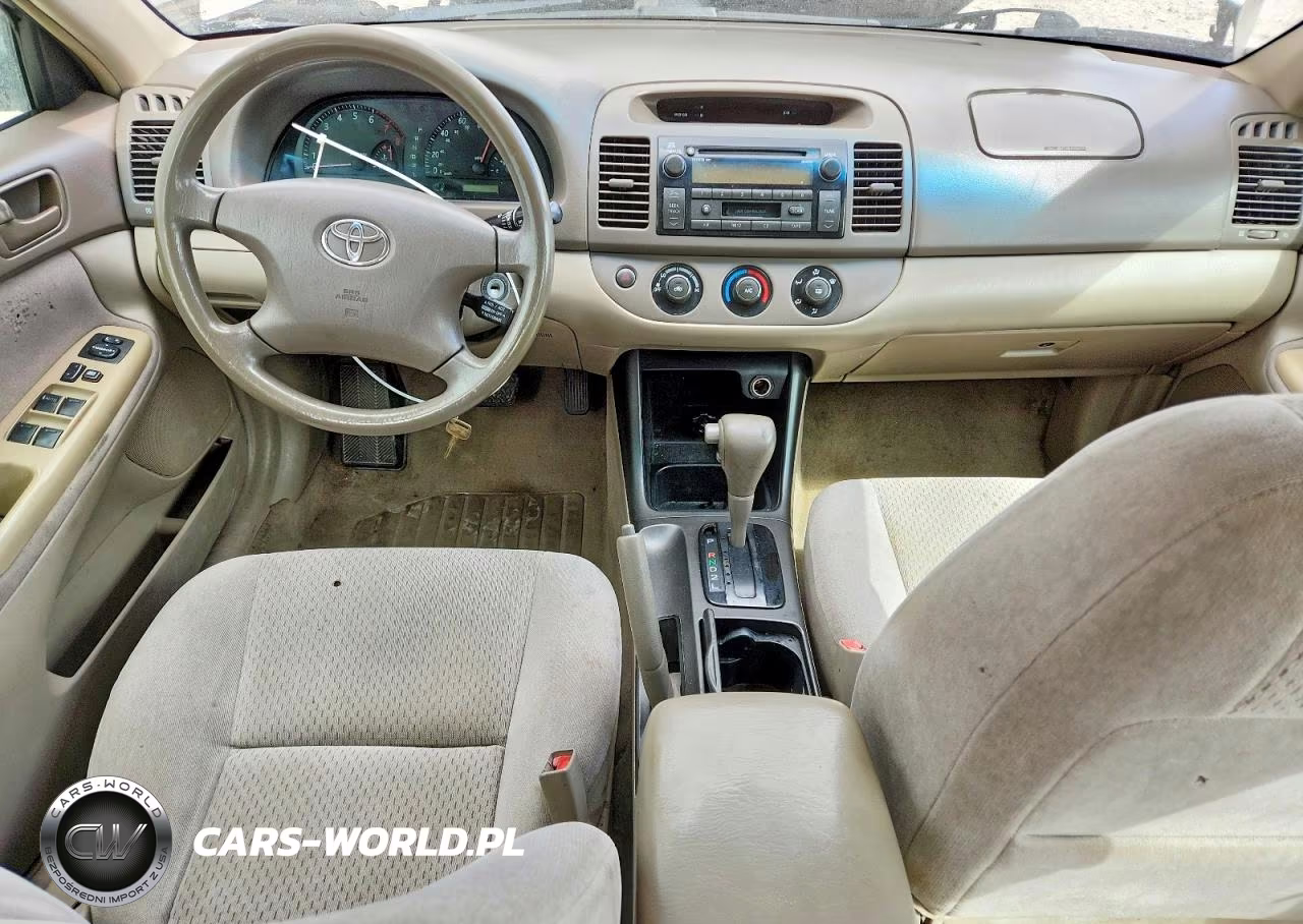 2003 Toyota Camry Le VIN:4T1BE32K03U694790 - 8