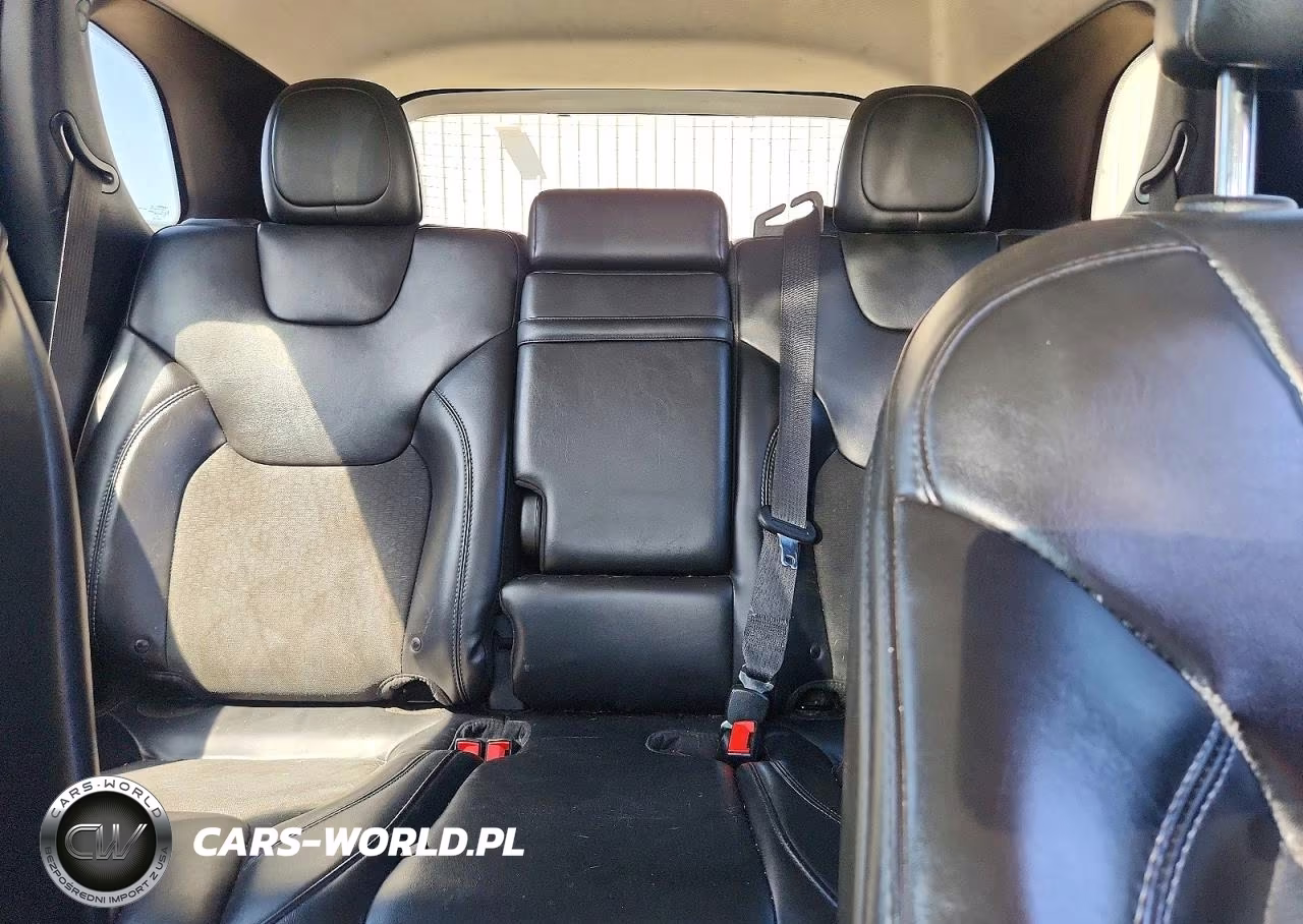 2019 Jeep Cherokee Latitude Plus VIN:1C4PJMLB8KD380250 - 10