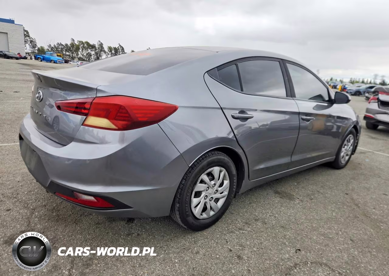 2019 Hyundai Elantra Se VIN:5NPD74LF8KH406604 - 3