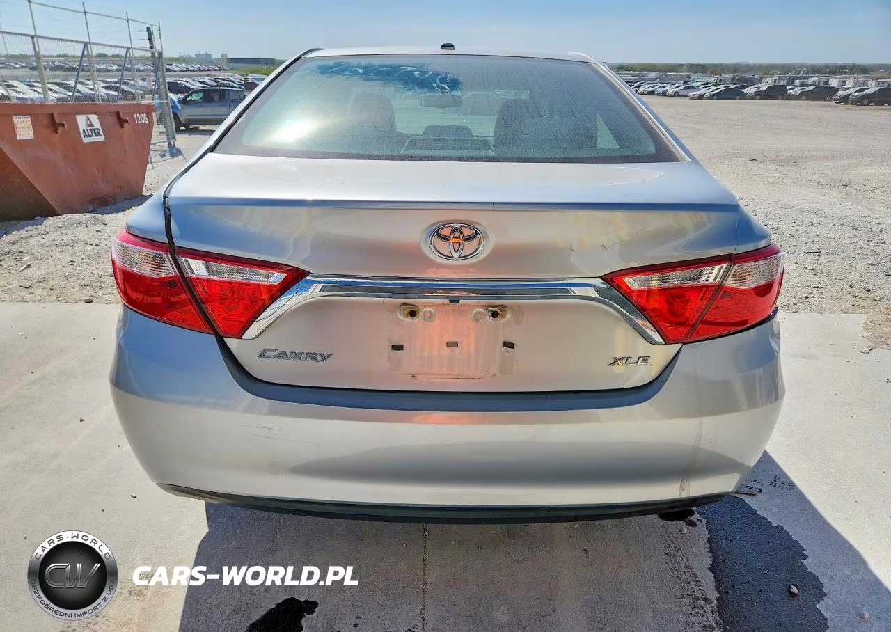 2016 Toyota Camry Xle VIN:4T1BF1FK6GU257829 - 6
