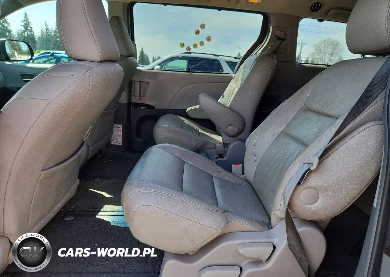 2017 Toyota Sienna Xle 7-Passenger VIN:5TDDZ3DC6HS181336 - 11