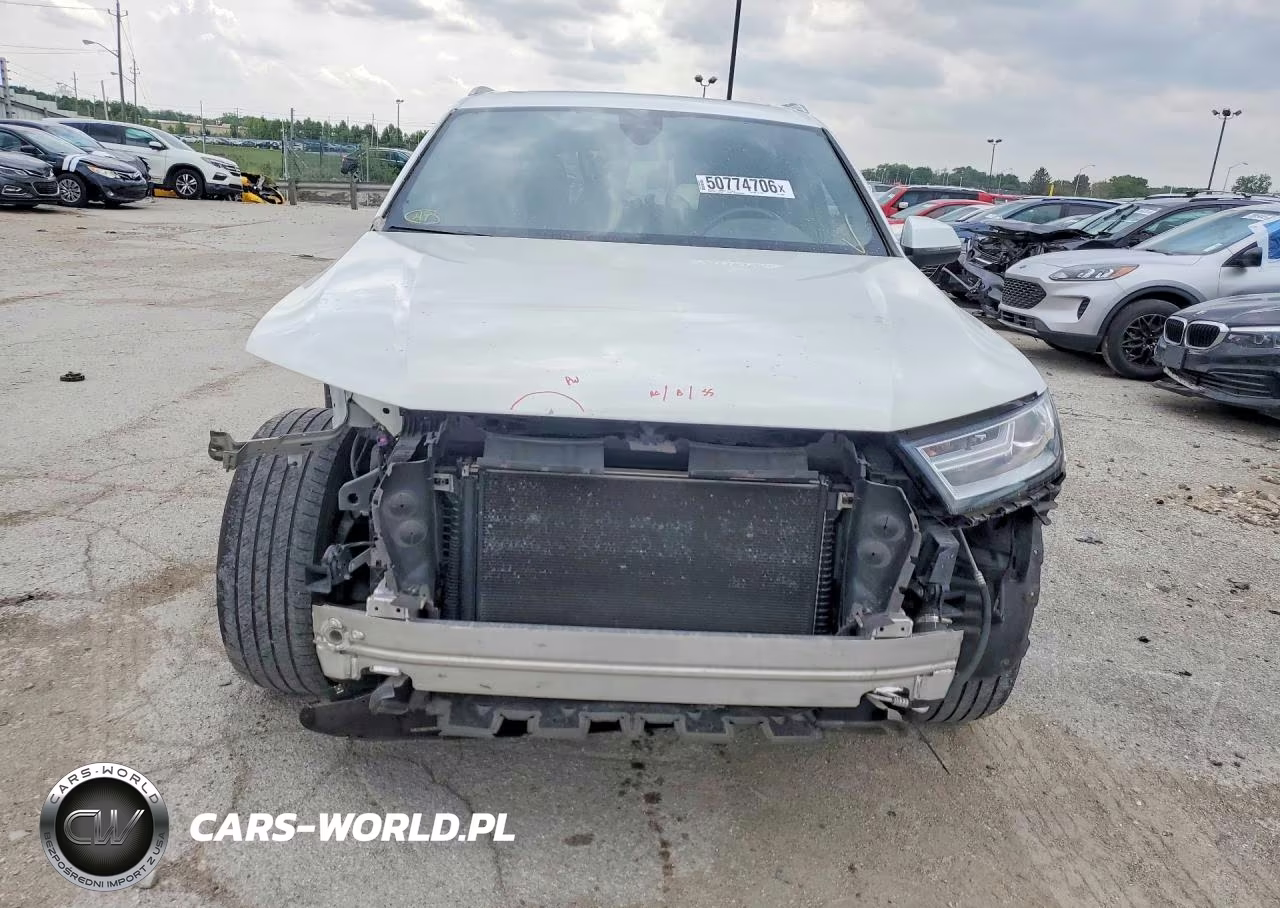 2017 Audi Q7 Premium VIN:WA1AHAF70HD050385 - 5