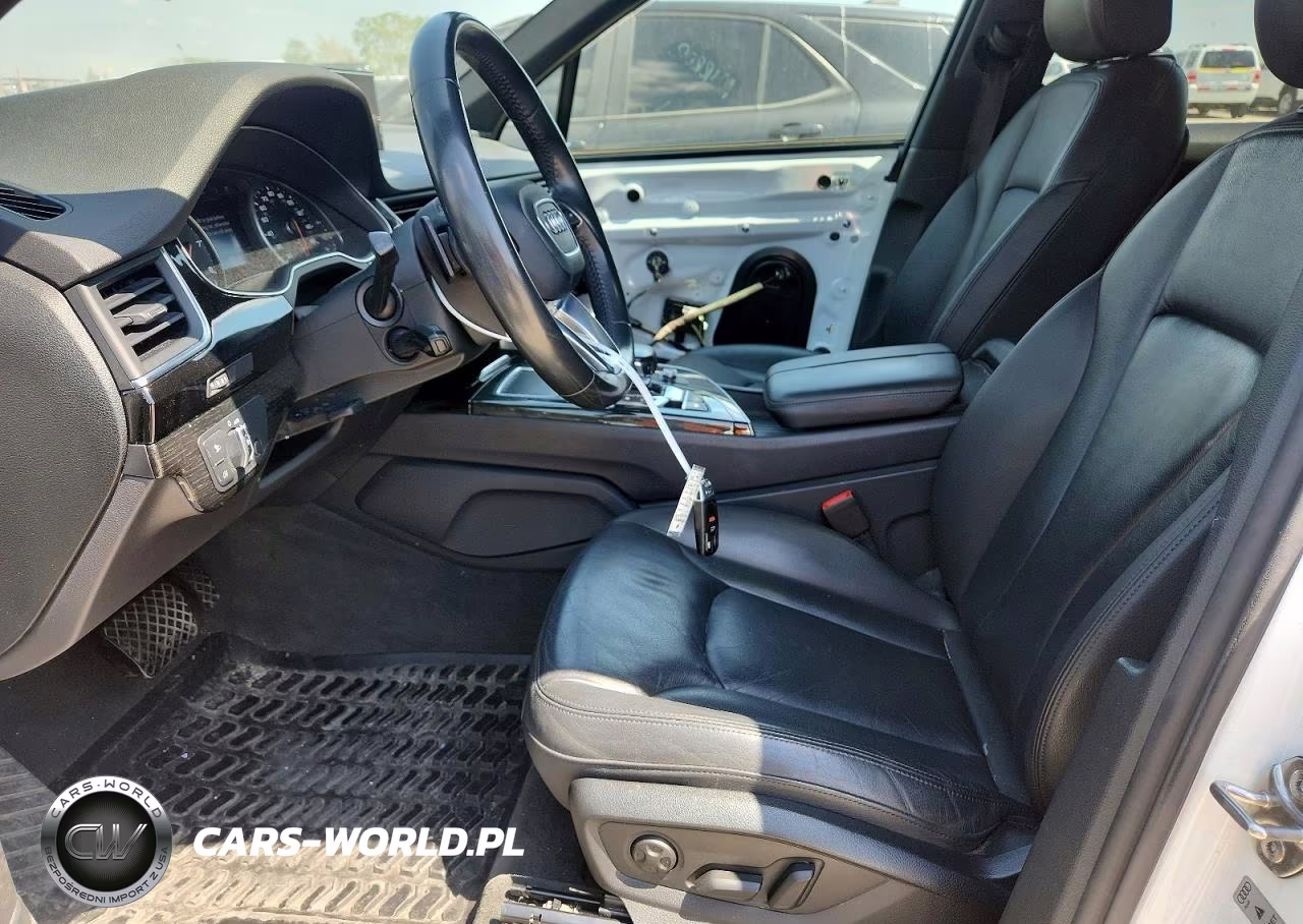 2017 Audi Q7 Premium VIN:WA1AHAF70HD050385 - 7