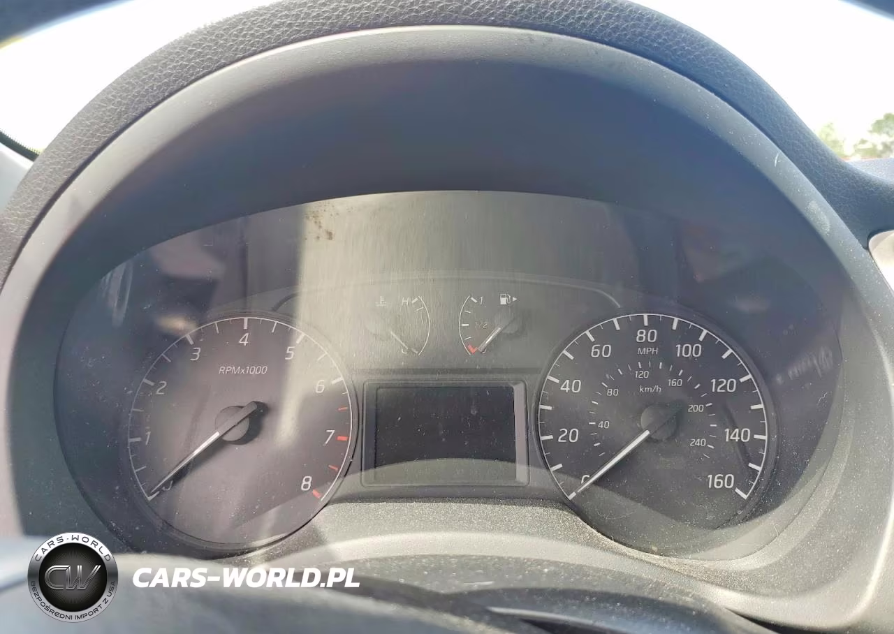 2016 Nissan Sentra S VIN:3N1AB7AP8GY270938 - 9