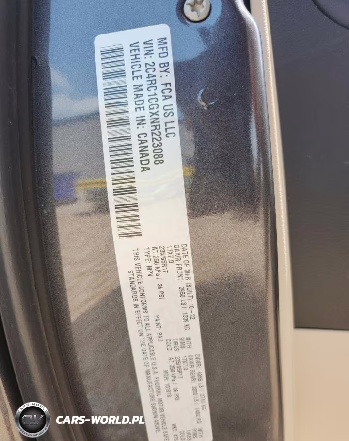 2022 Chrysler Voyager Lx VIN:2C4RC1CGXNR223088 - 13