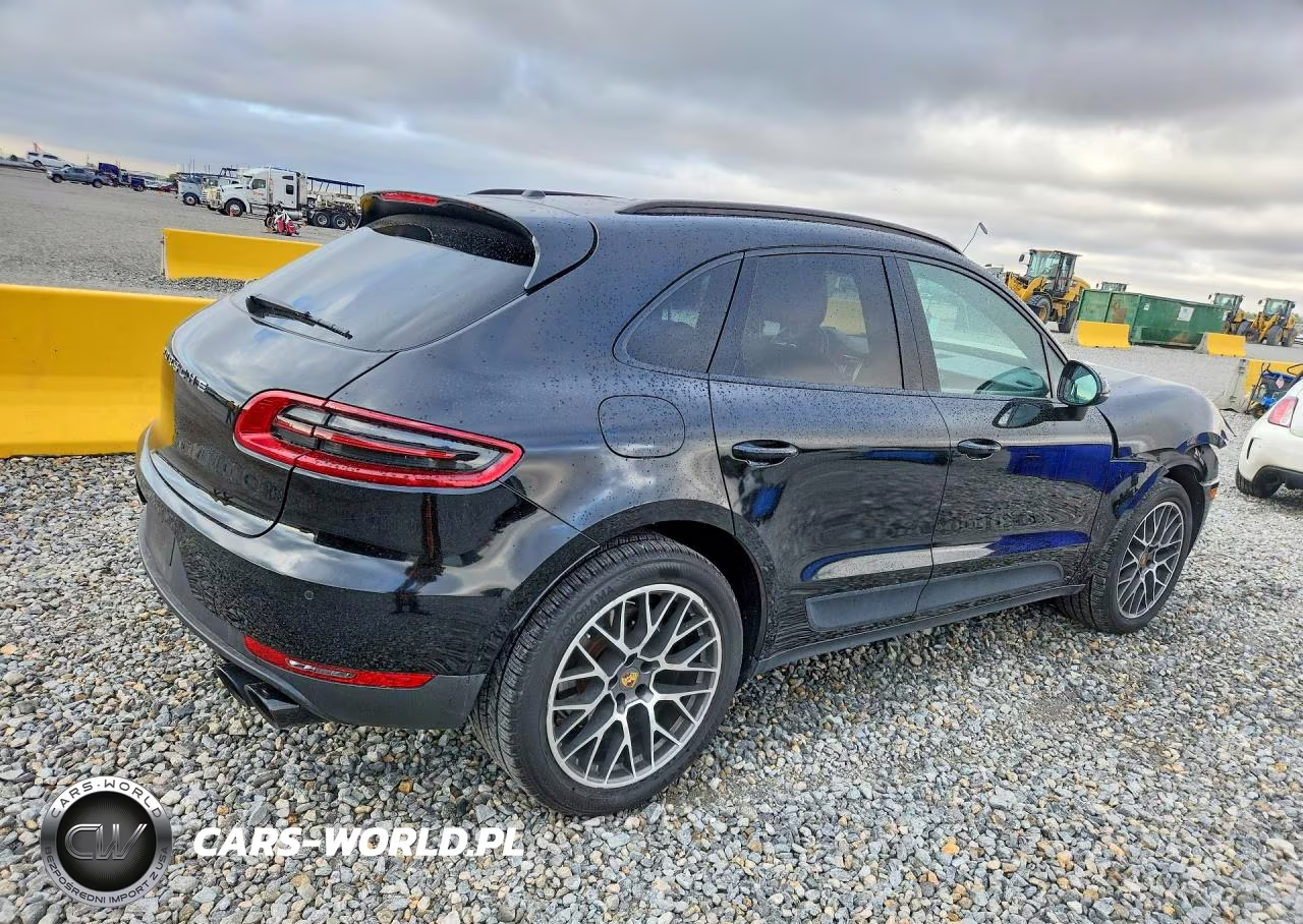 2018 Porsche Macan VIN:WP1AA2A5XJLB19681 - 3
