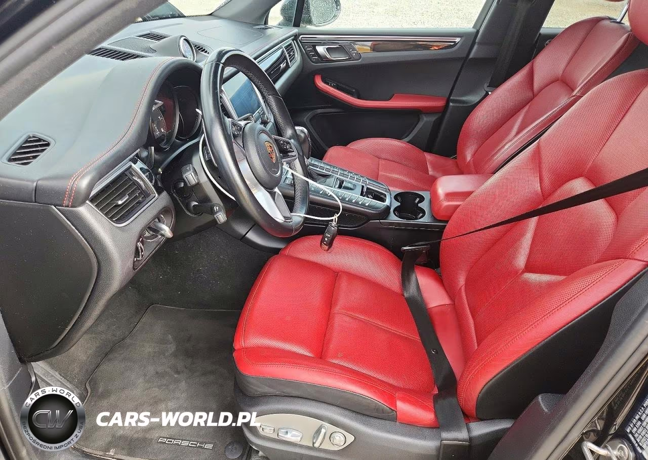 2018 Porsche Macan VIN:WP1AA2A5XJLB19681 - 7