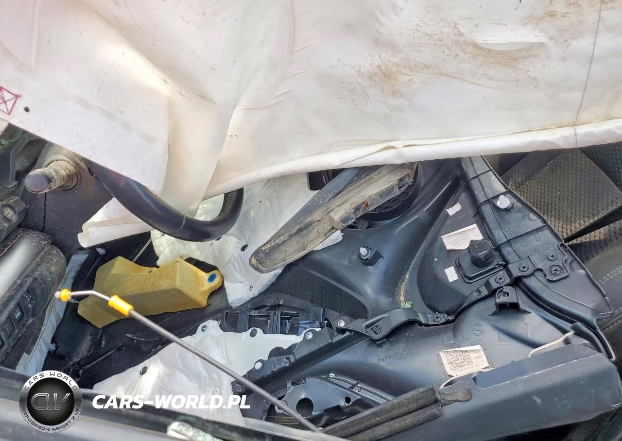 2019 Subaru Forester Premium VIN:JF2SKAGC8KH533728 - 7