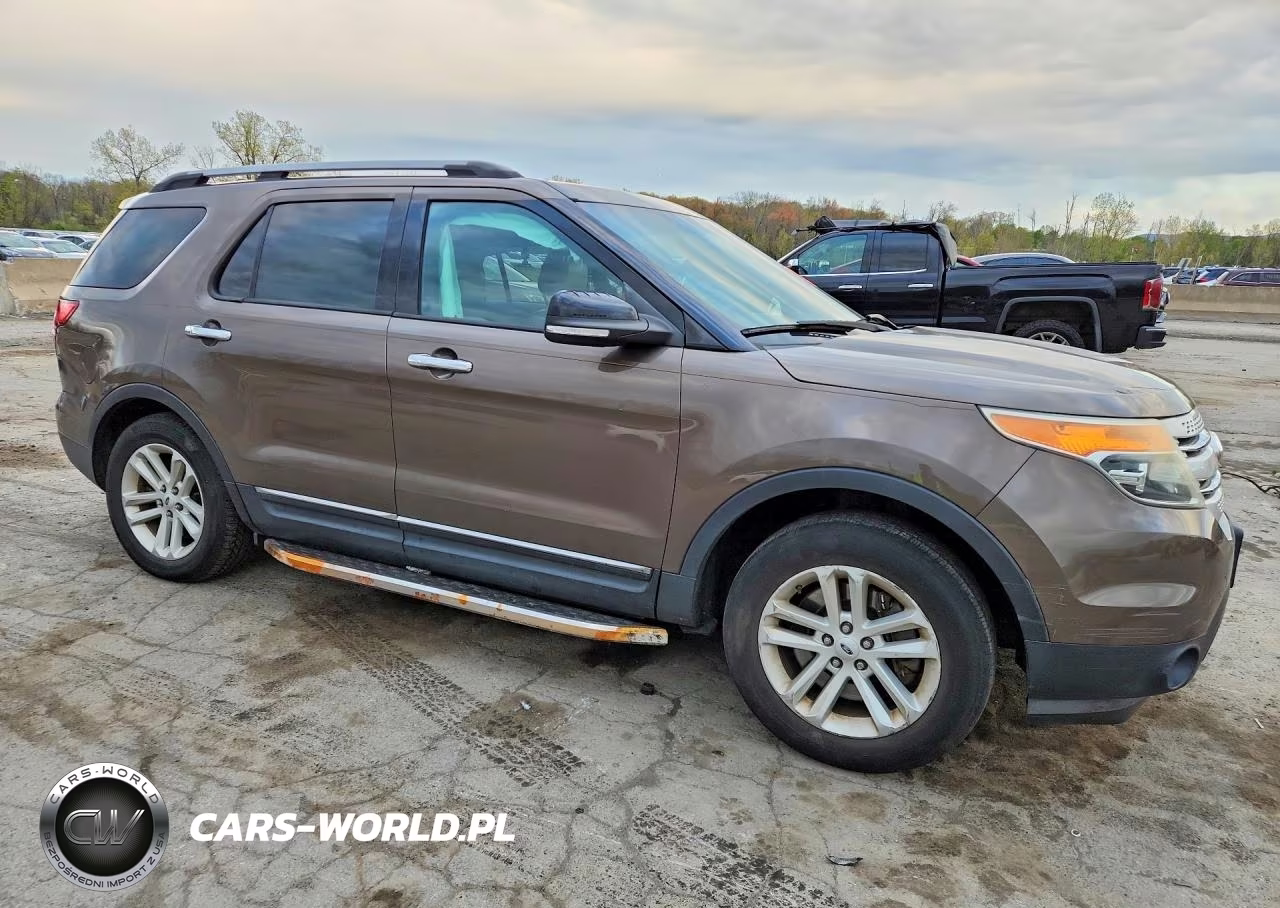 2015 Ford Explorer Xlt VIN:1FM5K8D81FGA30845 - 4