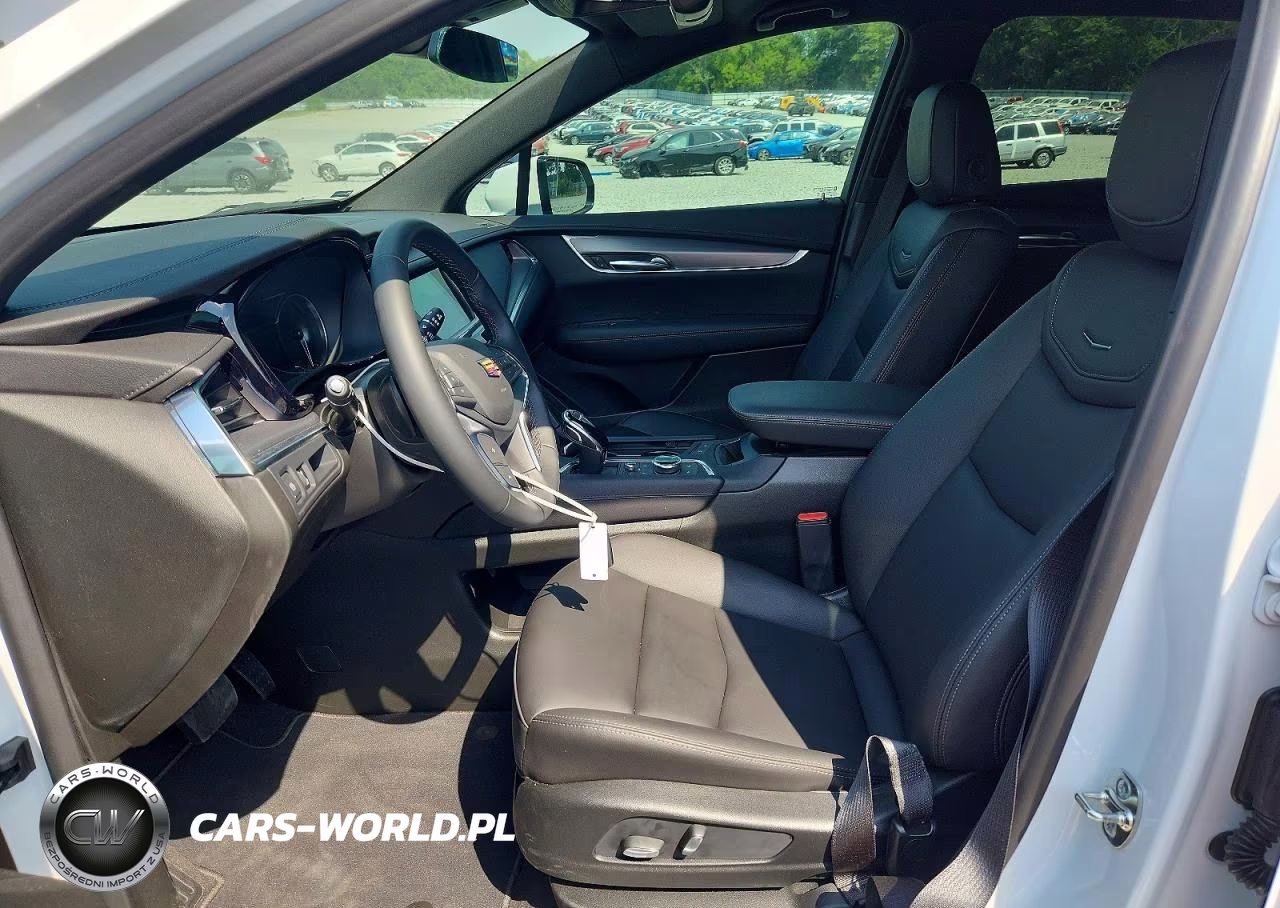 2026 Cadillac Xt5 Luxury VIN:1GYKNBR48TZ108257 - 7