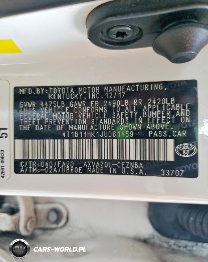 2018 Toyota Camry Le VIN:4T1B11HK1JU061459 - 12