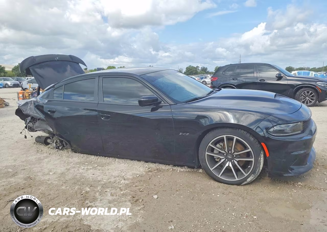 2023 Dodge Charger R VIN:2C3CDXCT0PH604688 - 4