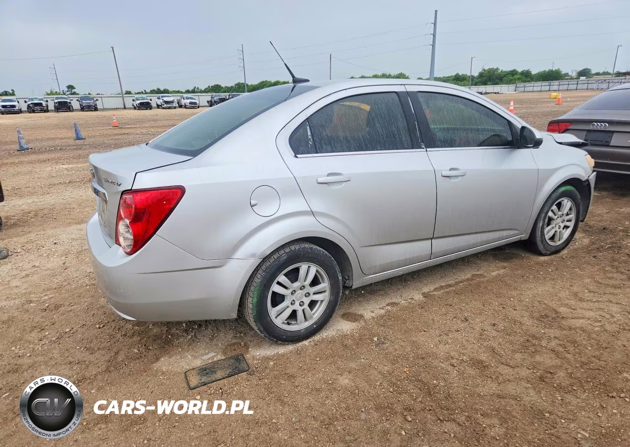2013 Chevrolet Sonic Lt VIN:1G1JC5SH1D4239334 - 3