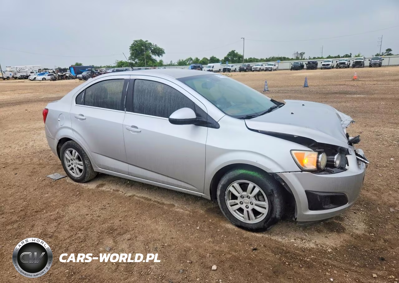 2013 Chevrolet Sonic Lt VIN:1G1JC5SH1D4239334 - 4