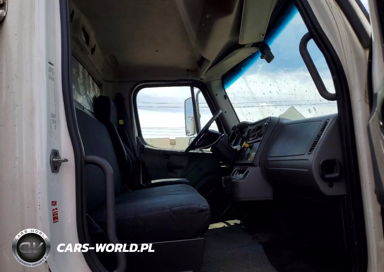 2018 Freightliner Business Class M2 Box Truck VIN:1FVACWFB0JHJN1600 - 11