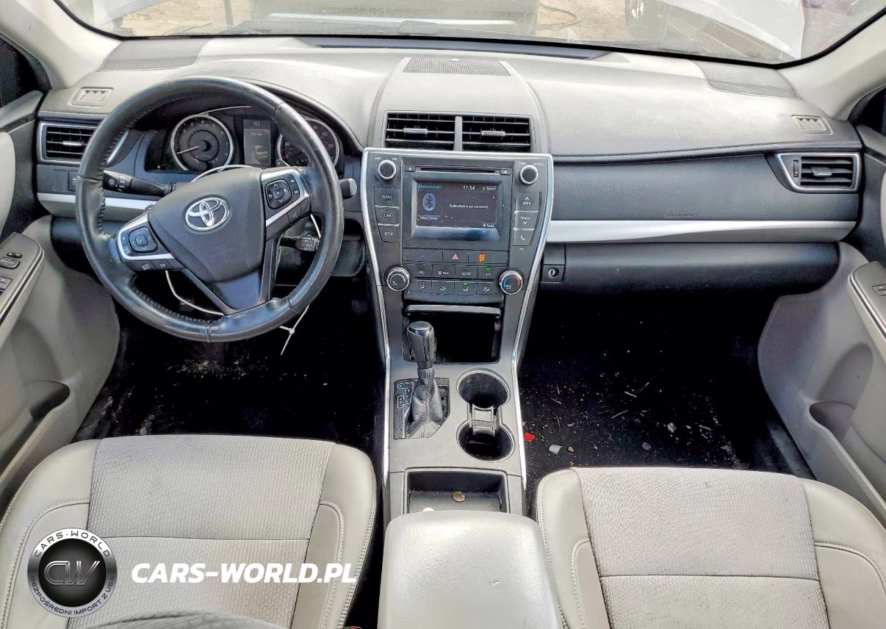 2016 Toyota Camry Se VIN:4T1BF1FK7GU516926 - 8