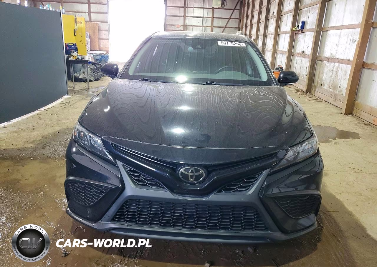 2021 Toyota Camry Se Nightshade VIN:4T1T11AK6MU485478 - 5