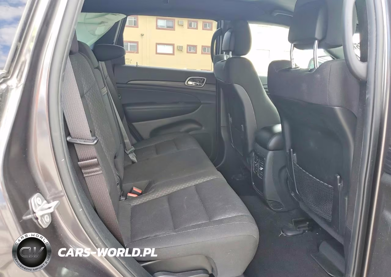2020 Jeep Grand Cherokee Laredo VIN:1C4RJEAG3LC202699 - 10