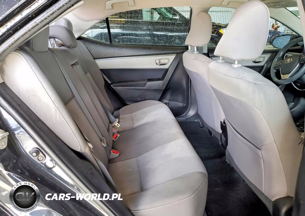 2015 Toyota Corolla Le Plus VIN:5YFBURHE9FP335970 - 10